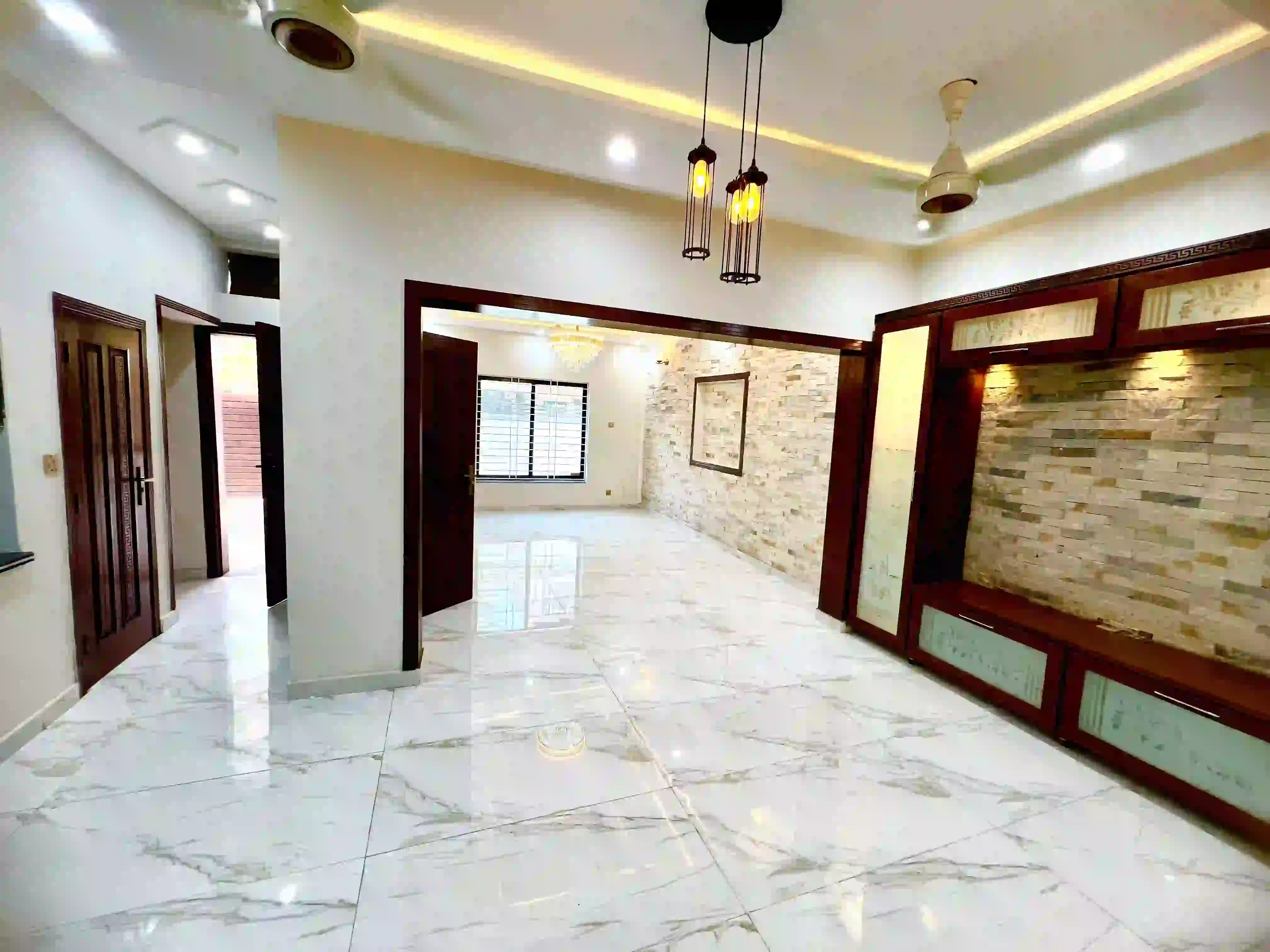 F17 house for sale